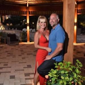 Meet your Posher, Dana